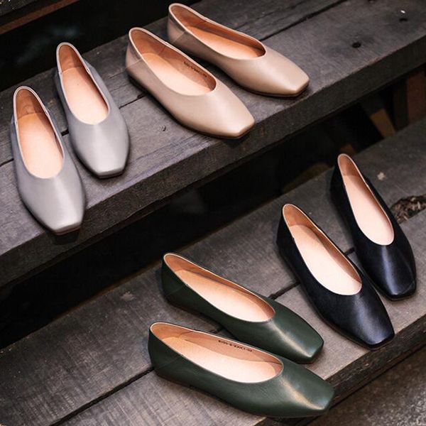 

2020 women low-heeled 3cm middle-aged mother's single shoes leather new spring and autumn shallow round head comforta large size, Black