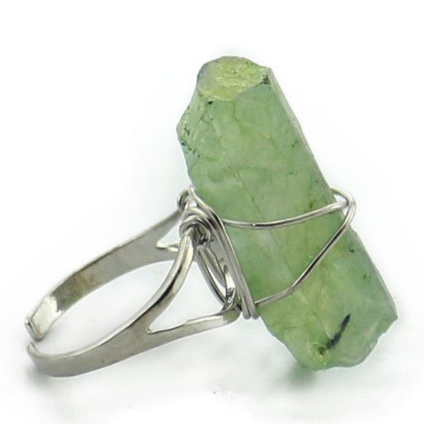 

Wholesale Natural Crystal Column Raw Stone Colored and Colored Rolled Ring