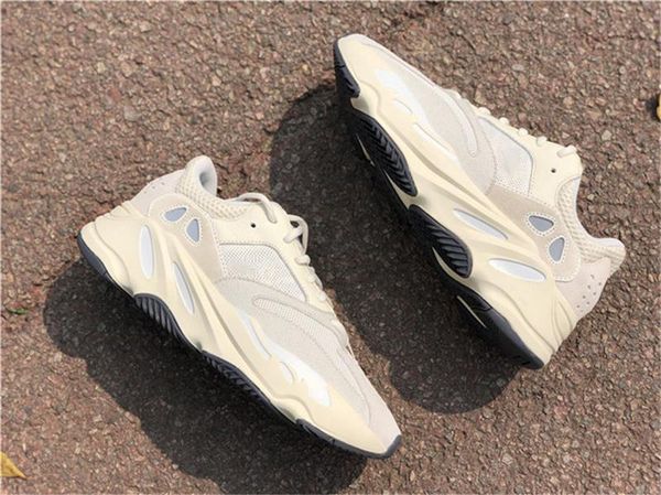 

2020 authentic 700 v2 analog eg7596 kanye west outdoor shoes men women runner wave salt mauve static inertia geode sneakers size 5 -12