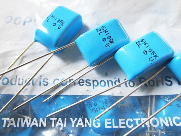 

taiwan tai yang film capacitors cbb 6h2l105k 400v 105 1uf feet away from p10mm