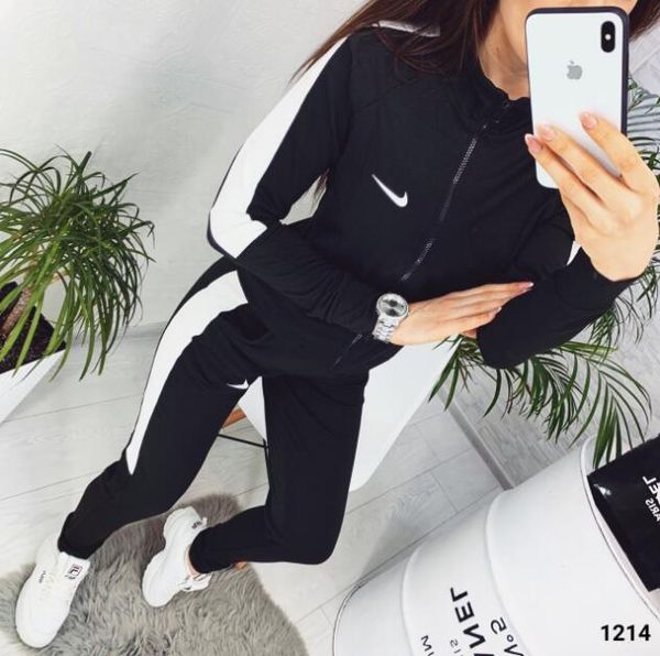 nike 2 piece women's set