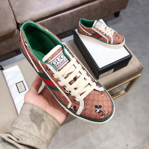 

2020 leather flats designers sneakers men women classic casual shoes python tiger bee flower embroidered cock love sneakers, Black