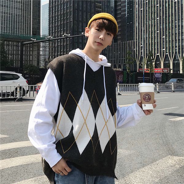 

2019 spring clothes new pattern lovers restore ancient ways diamond lattice knitting vest v lead sweater men - cotton pullovers, White;black