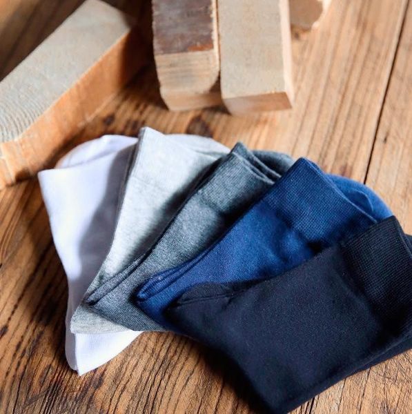 

men's clean solid color socks, odor proof, sweat proof, young people's solid color socks. category 165, Black