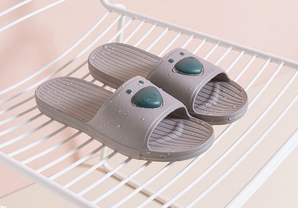 

n2000+ $80 indoor slippers shoes send qc pics before shipping double box, Black