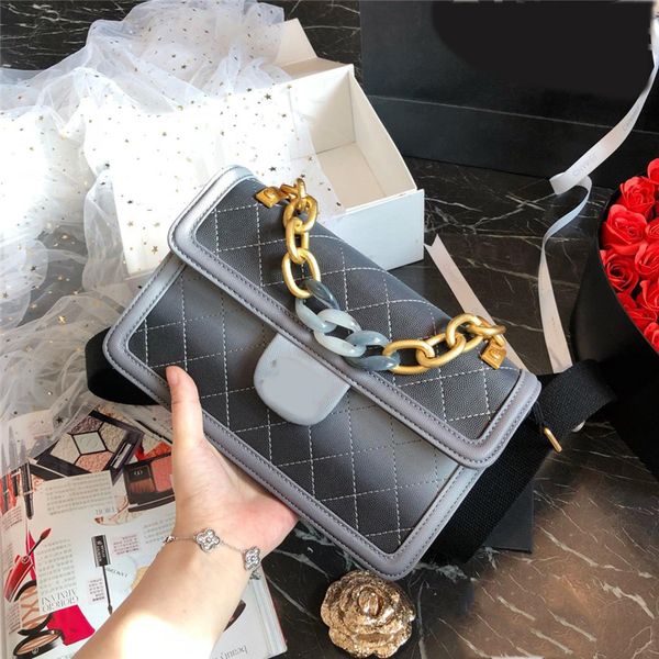 

2019 women de igner handbag luxury famou brand bag chain gradient ramp bag good quality leather cro body me enger houlder bag