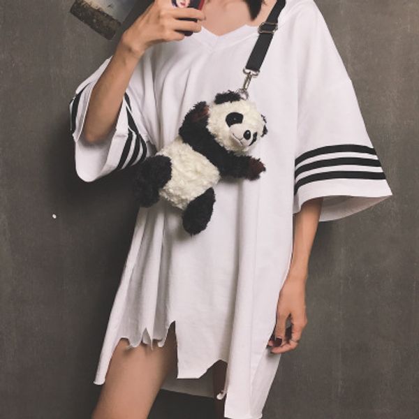 

designer-fire vibrato package female winter new wave korean version of the wild slung shoulder single plush explosion model panda bag, Black;red