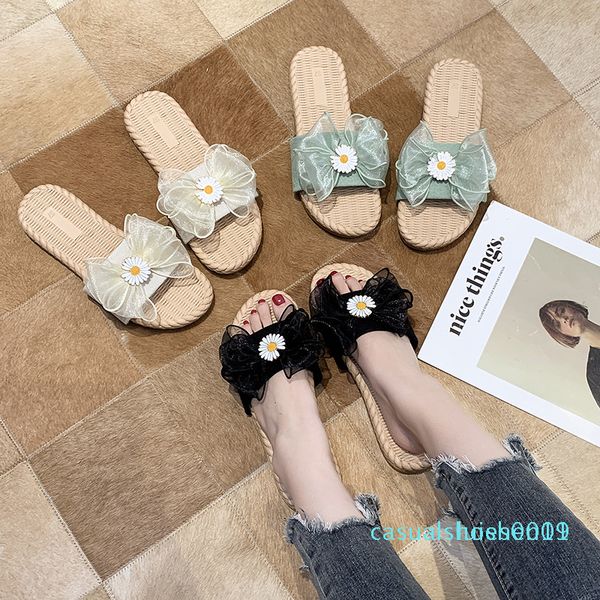

2020 summer new luxury designer bow small daisy cool flat slippers female wild outdoor leisure fairy fashion word sandals c09 l11, Black