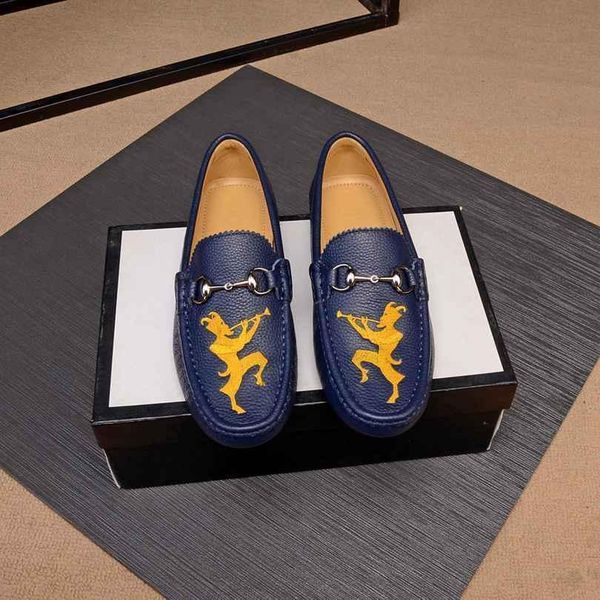 

2020 new mens fashion high casual flats doug shoes, Black;red