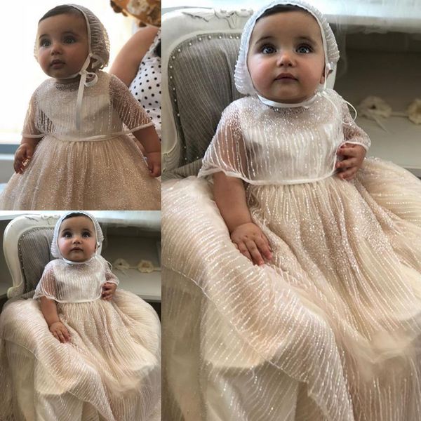 

2020 long chidren christening gowns for baby girls lace appliqued beads baptism dresses with bonnet first communication dress, White