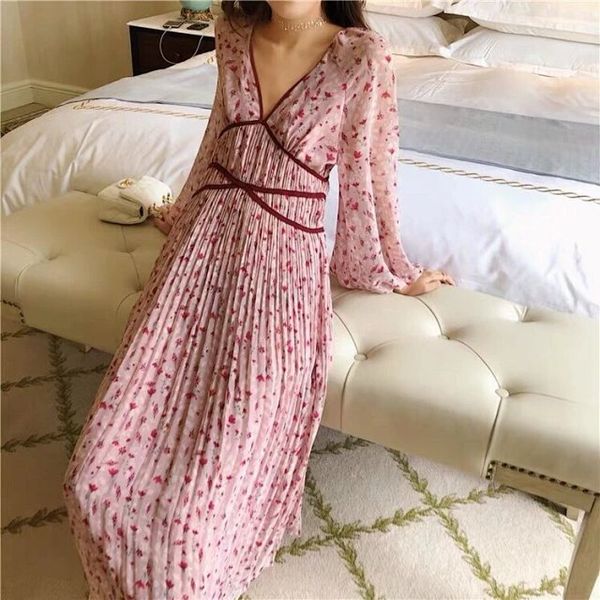 

floral print loose long dress with v neck & puff sleeve, Black;gray