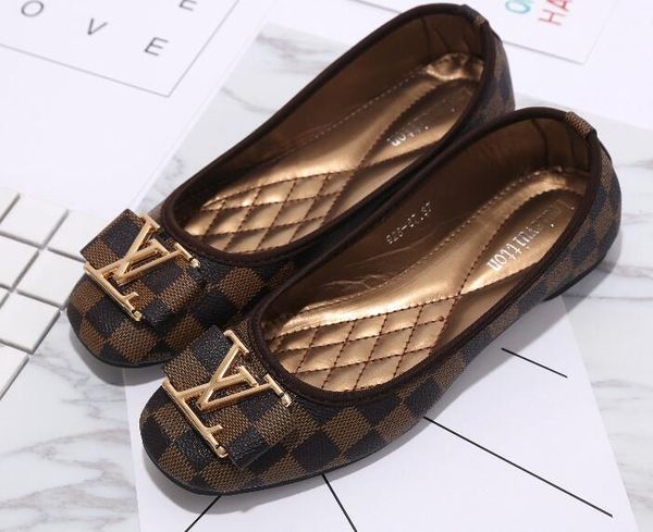 

Бренды Женская обувь большой размер 35-42 слайд Huaraches модные дизайнеры обувь кроссовки для ношения обуви стильные дамы LOUIS VSales