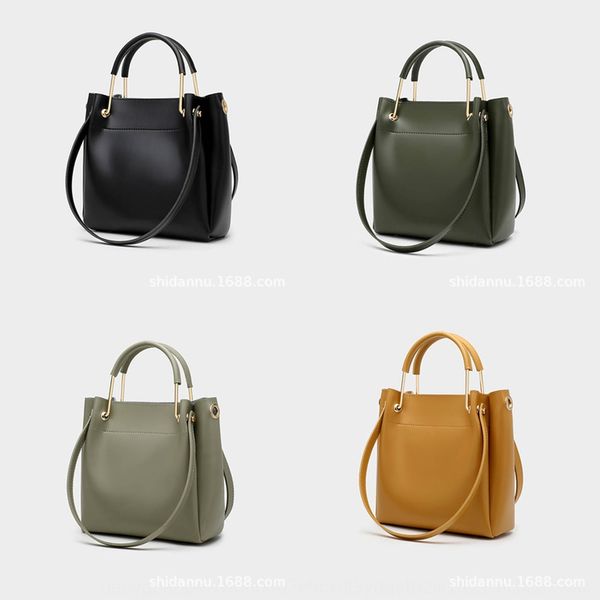 

female 2020 all-match single shoulder female big cross fairy bucket bucket bag portable simple bag fashion, White