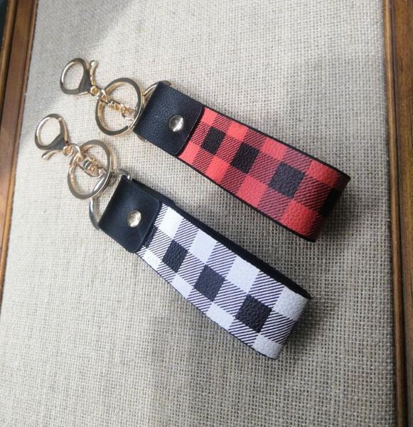 

personalized monogram heart plaid design leather keychain customizedchina wholesale home delivery, Slivery;golden