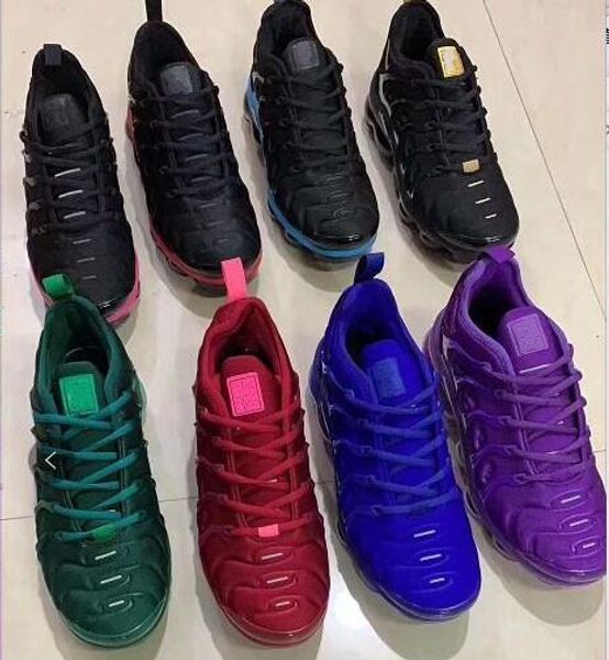 

2019 new tn plu hoe cla ic outdoor hoe tn black white port hock neaker men women requin olive ilver in metallic