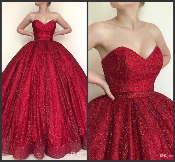 Abito da ballo rosso elegante con paillettes sexy Abiti Quinceanera Sweetheart senza maniche aperto sul retro Abito dolce 16 Abiti da sera da ballo su misura