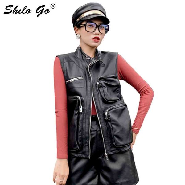 

1402-622, Black;white