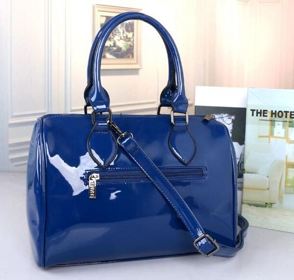 

shoulder bag with big tote women shows shoulder bags totes handbags cross body tote bags with ing