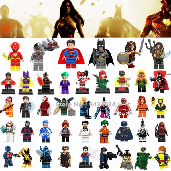 giocattoli supereroi