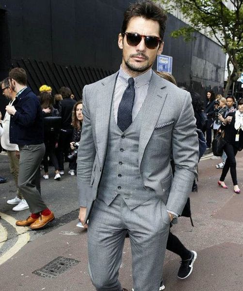 

2019 classic light gray mens wedding suits groom tuxedos handsome three piece men prom evening party formal wear jacket+pants+vest, Black;gray