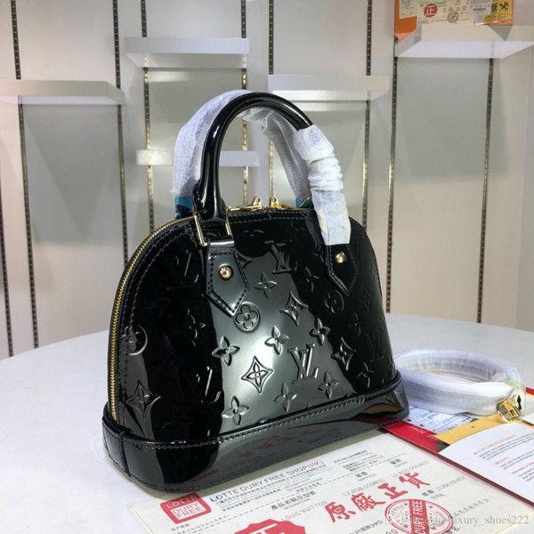 

vintage bamboo handle women handbags alligator shoulder bags pu leatheraa