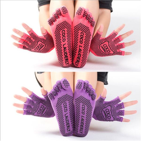 

women anti-slip yoga socks fingers fitness pilates socks gym five toe grip sport breathable gloves cotton elastic, Black