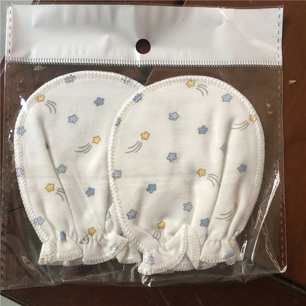 

pure cotton and baby newborn scratch pure cotton and baby gloves newborn scratch gloves, White