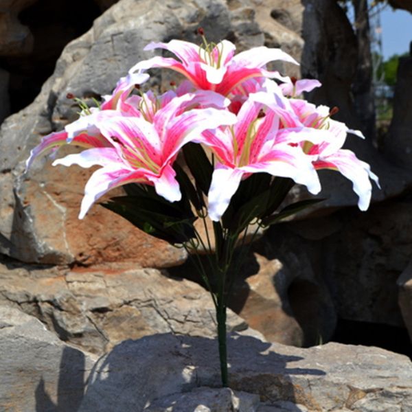 

декоративные искусственные цветы шелковые головки очаровательная лилия искусственный цветок главная свадьба декор шелковые цветочные украшен