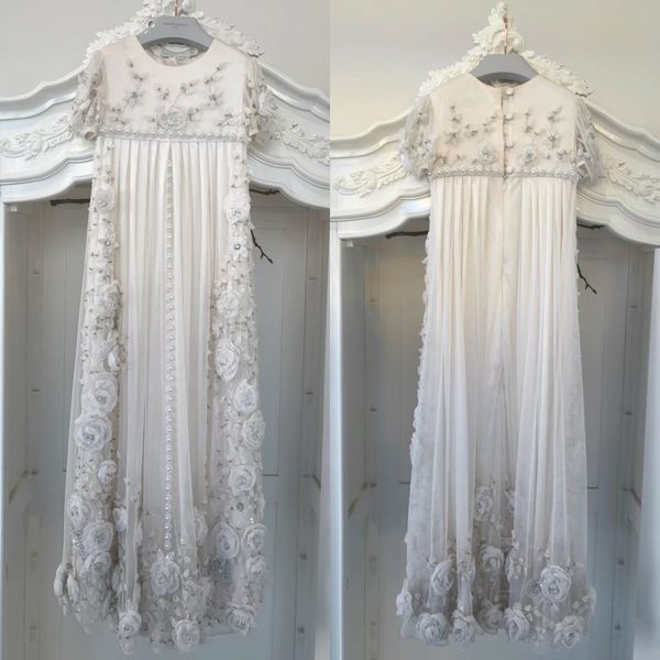 

beads 2020 christening baptism gowns for baby girls floral appliqued a line christening gown set with bonnet first communication dress, White