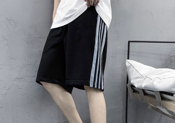 

mens designer summer shorts pants 2020 new brand fashion casual clover luxury sweatpants 2, White;black