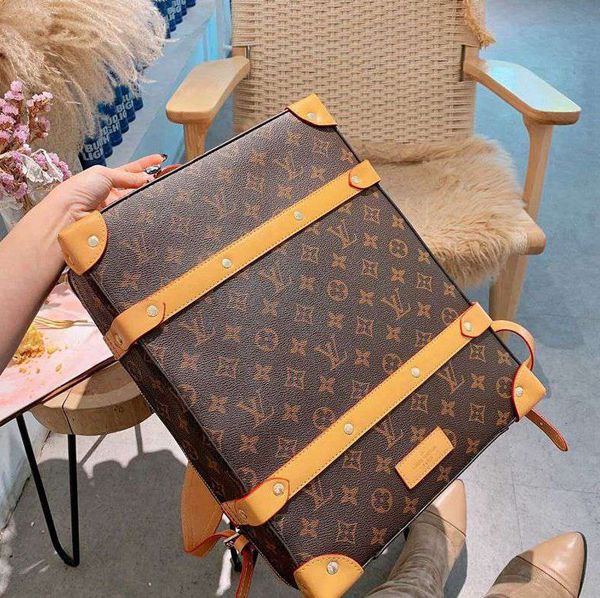 

womens shoulder clutch luxury handbags pures women fashion shoulder messenger leather tote women 3aa+ bags - 22272