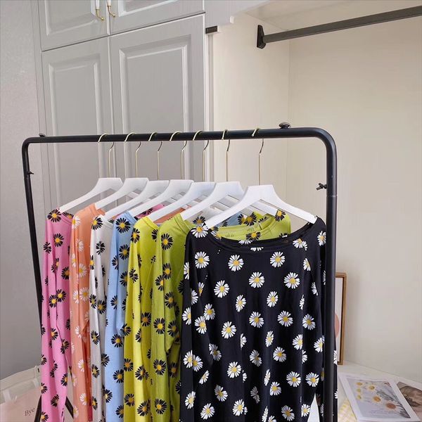 

2020 daisy t- sunscreen all-match base loose simple light long sleeve 2020 daisy t- sunscreen shirt all-match base shirt loose simple light, White