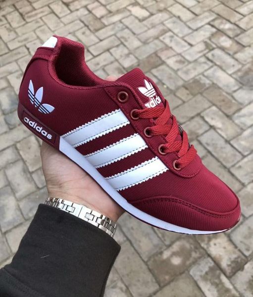 

Size 36-45 Brand Running Shoes For Men Women Low Cut Lace Up Casual Sport Shoes Outdoor Unisex Zapatillas Sneakers Walking Shoes aa