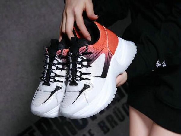 

2019 new chain reaction casual designer sneakers sport fashion casual shoes trainer lightweight link-embossed rubber sole for mens women s01, Black