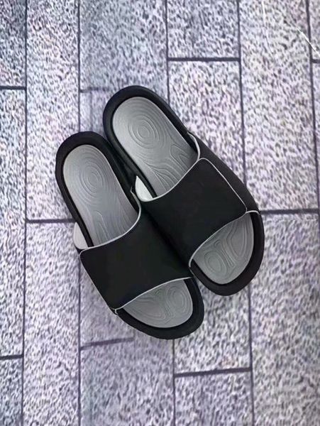

2020 jump man 6s mens womens luxury designer sandals fashion wide flat slipper black blue slides flip flops outdoor indoor casual shoes
