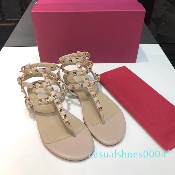 

zapatos mujer color rivets spiked gladiator flat women sandals stones studded flip sandal big size designer women's shoes ds24, Black