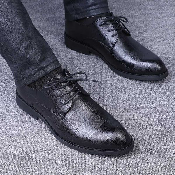 

fashion men driving shoes genuine leather shoes men 2020 slip on loafers zapatillas casual hombre buty, Black