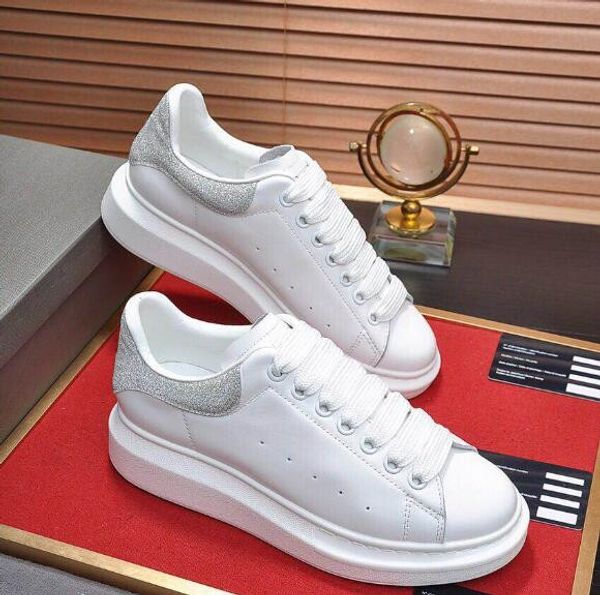 

8 classic luxury casual shoes platform 3m reflective triple black white velvet grey men women fashion sport designer sneakers 04