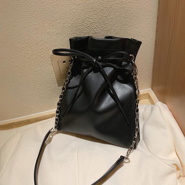 

vintage fashion female bucket bag 2019 new soft pu leather women's designer handbag chain shoulder messenger bag