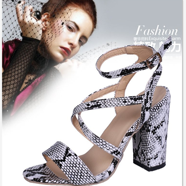 

large size high heel sandals bohemian ladies sandals 2019 new snake pattern cross straps high heel thick with fish mouth, Black