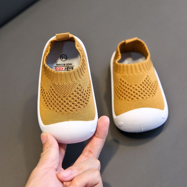 

мода пѬекѬанй гоѬие пѬодажи декие поведневна обђв веѬде колжени н