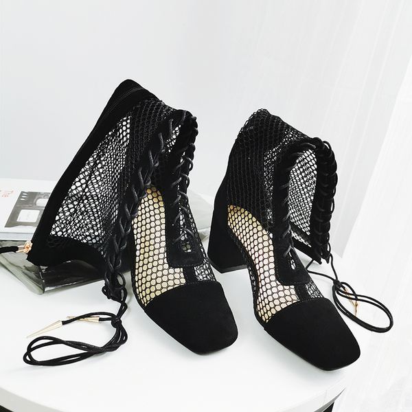 

high women's heels, high heels to knees, women's new boots to ankles, chaissures femme shoes in autumn, Black