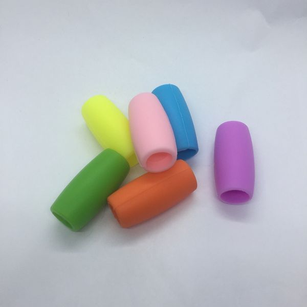 Supporto per tubo in silicone colorato per uso alimentare Test del bocchino per il gusto Strumento per la punta del tubo Design portatile per narghilè Shisha Maniglia per fumo