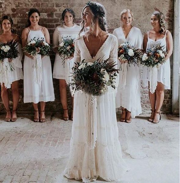 2020 Novos vestidos de casamento rústico vestidos de noiva vestidos de noiva boêmio hippies v pescoço manga longa laço baixo back beach boho jardim