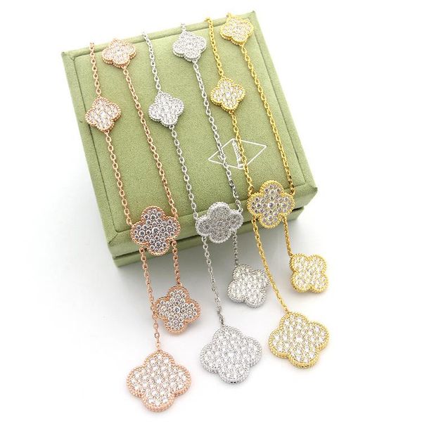 

2020 designer vc letter size six flowers full diamond necklace diamond buckle women's four leaves full diamond necklace, Silver