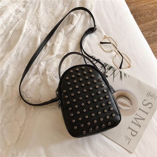 

women 2019 new messenger bag fashion shoulder bag simple handbag small phone