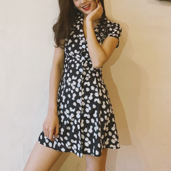 

2020 summer new ladies boho style dress elegant buttons boho style ladies kawaii flower skirt retro dress, Black;gray
