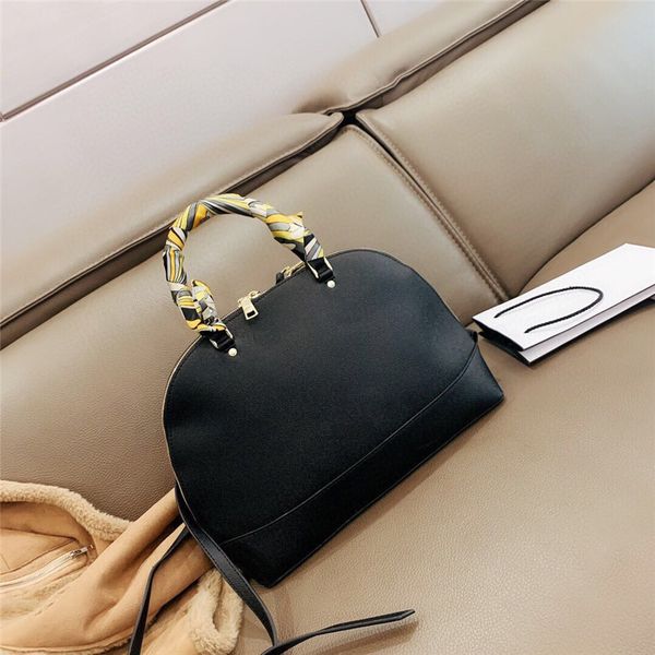 

Women Designer Luxury Handbag Fashion Shell Bags Good Quality Shoulder Bag CFY2003112#