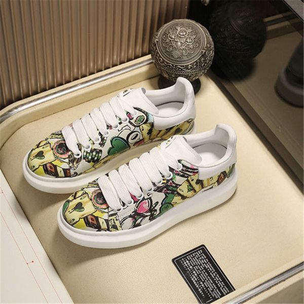 

новые 20ss дизайнер обуви мода роскошные женская обувь мужская кожа зашнуровать платформа негабаритных подошва кроссовки белый черный повсед, Black