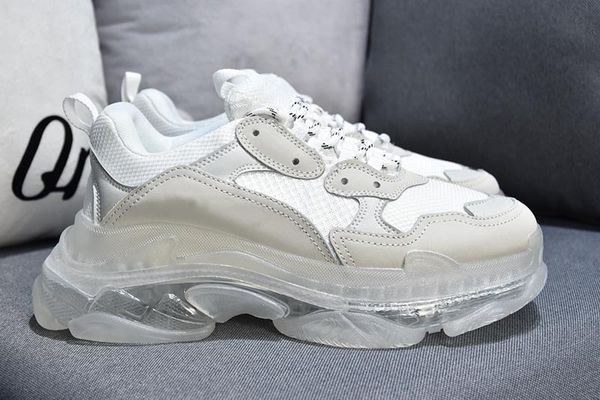 

0 be t 2019 bal new men running hoe for women neaker men white black trainer port running de igner walking hoe lace up 35 45